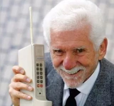 手机行业的案例分析,诺基亚8250手机功能使用图片