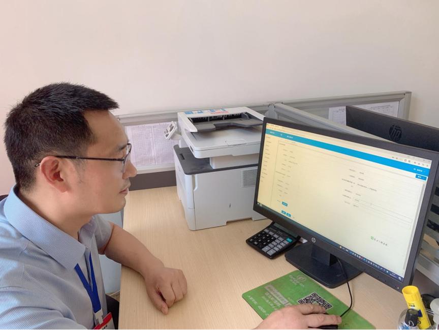 重庆市三驾马车,重庆三驾马车