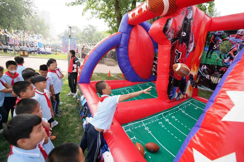 少先队员光荣入队,少先队入队游园