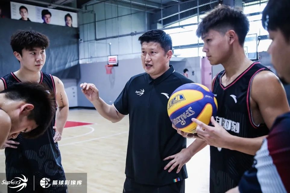 三对三篮球联赛国内,湖北三篮冠军赛