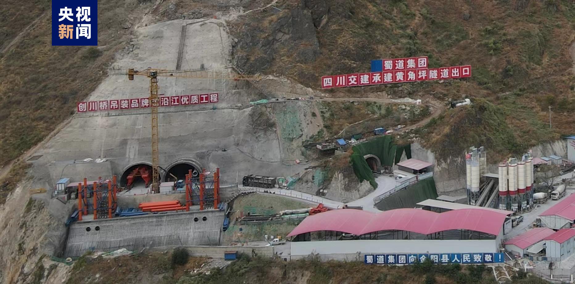 早安丨三星堆*物文**再次实现跨坑“拼合”