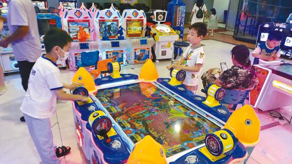 游乐园高温提示,室内游乐场通风降温