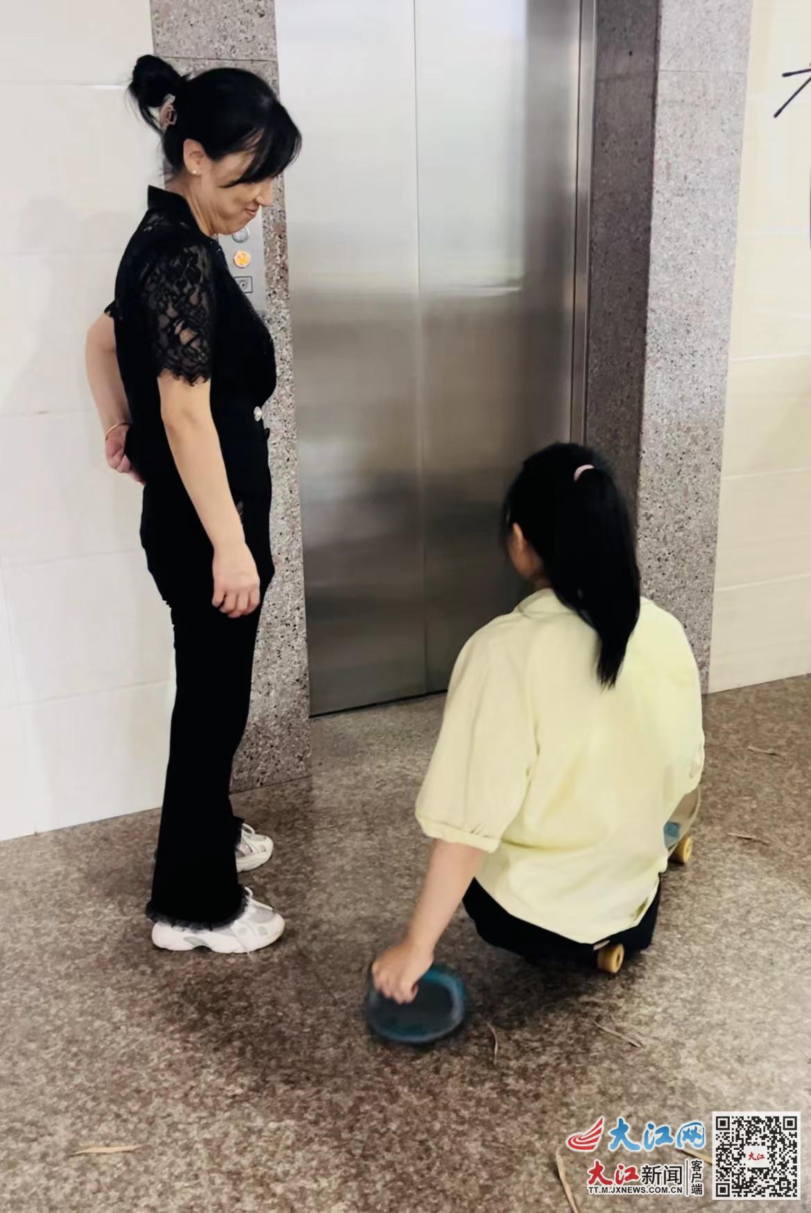 无腿女孩蒋子怡近况,无腿女孩蒋子怡