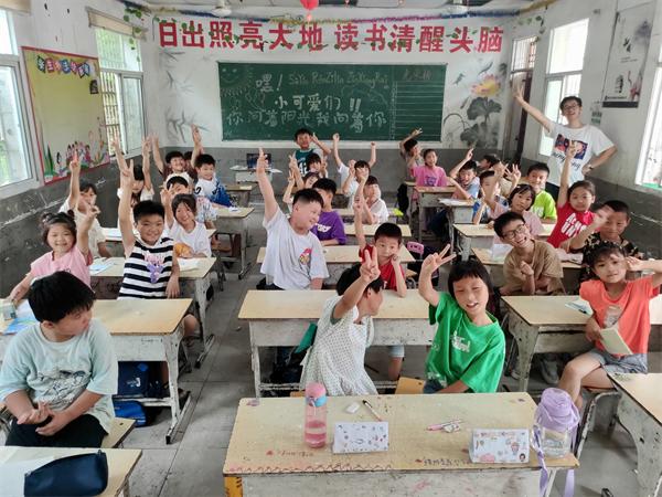 青春助力乡村振兴志愿服务活动,青春筑梦三下乡