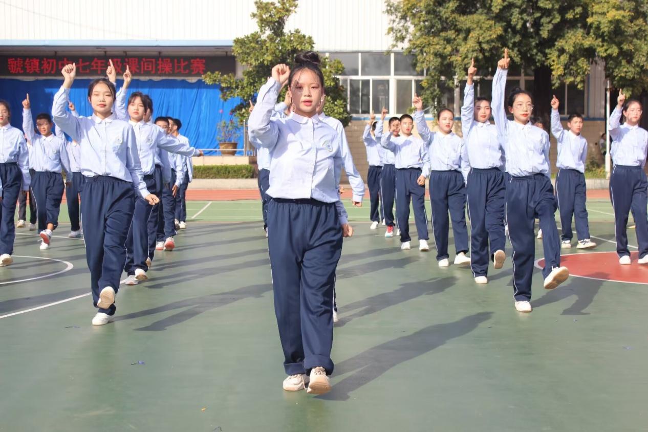 虢镇初级中学2021课间操比赛,花式课间操跳出青春应有的样子
