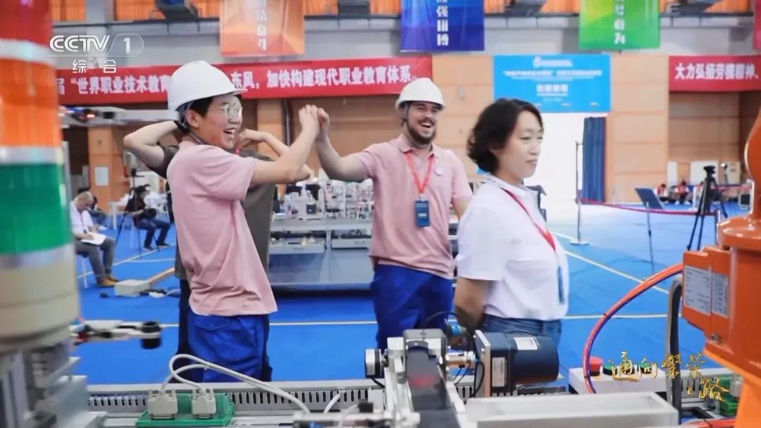 火到联合国的鲁班锁到底有何玄妙,鲁班锁是送给哪个国家的