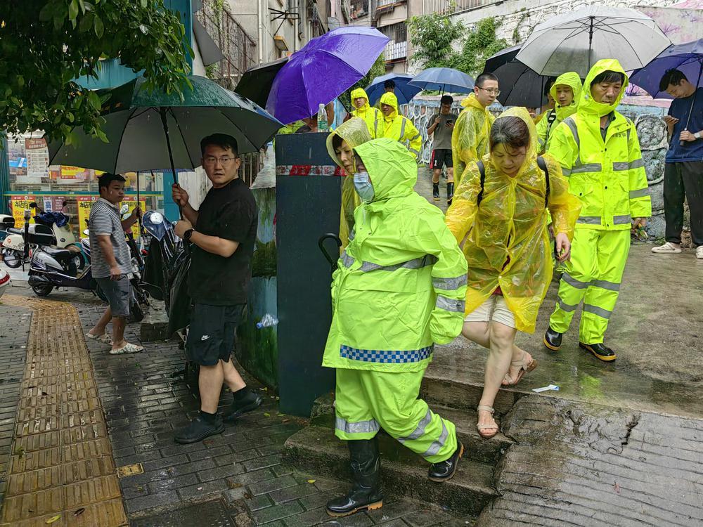 街道强降雨应对工作,乡镇防御强降雨工作简报